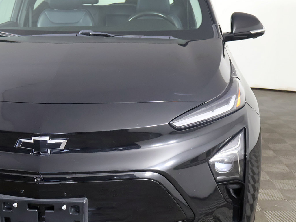 Used 2023 Chevrolet Bolt EUV Premier w/ Sun & Sound Package FWD image 19