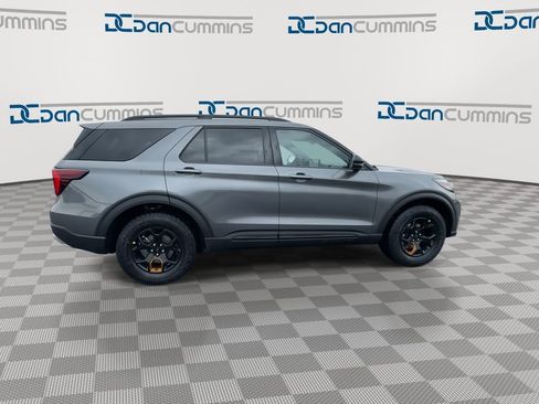 New 2026 Ford Explorer Tremor image 9