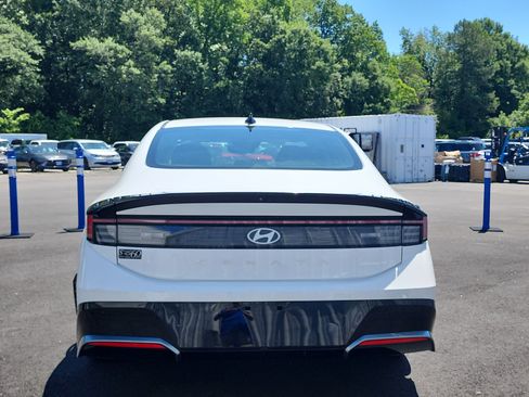 Used 2024 Hyundai Sonata SEL FWD image 4