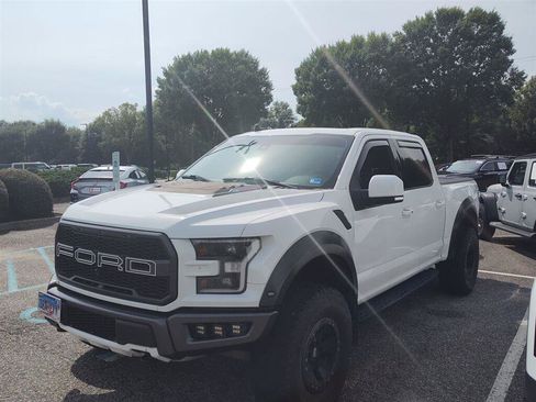 Used 2018 Ford F150 Raptor w/ Equipment Group 802A Luxury AWD/4WD image 1