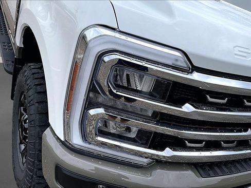 New 2026 Ford F350 King Ranch w/ Tremor Off-Road Package AWD/4WD image 34