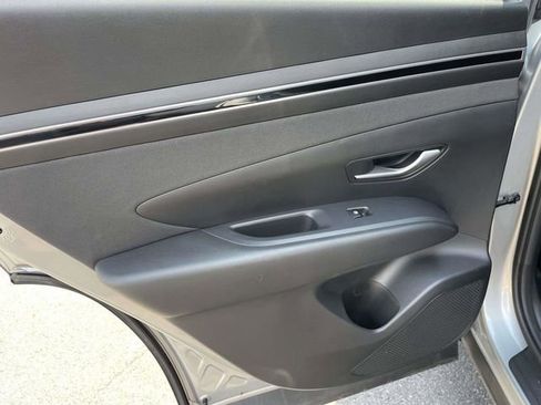 Used 2024 Hyundai Tucson SEL w/ Convenience Package FWD image 6