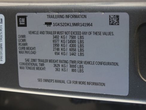 Used 2021 GMC Yukon Denali w/ Denali Premium Package image 29