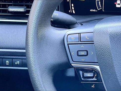 Used 2025 Toyota Camry LE w/ Convenience Package FWD image 24