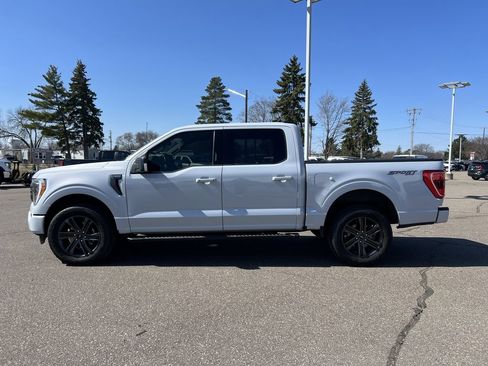 Used 2022 Ford F150 XLT w/ Equipment Group 302A High image 5