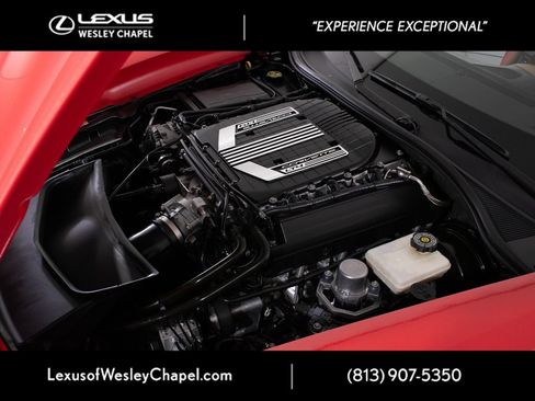 Used 2015 Chevrolet Corvette Z06 w/ 3LZ Preferred Equipment Group RWD image 10
