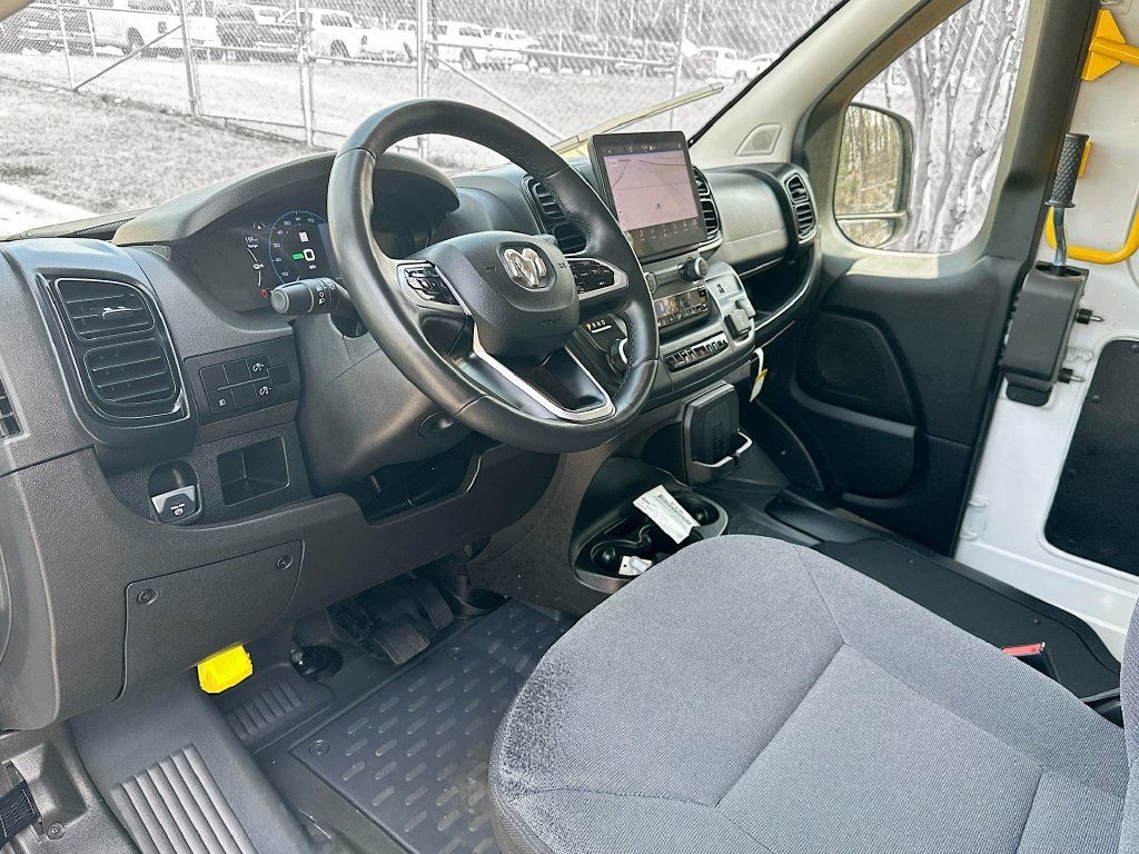 Used 2024 RAM ProMaster 3500 w/ Delivery Van Package FWD image 11