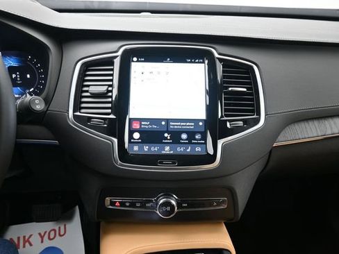 Used 2023 Volvo XC90 B6 Ultimate w/ Protection Package Premier AWD/4WD image 14