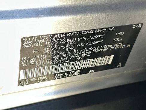 Certified 2025 Toyota RAV4 LE image 31