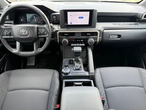 Used 2026 Toyota Tacoma SR AWD/4WD image 23
