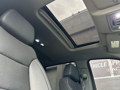 Used 2024 Chevrolet Silverado 2500 LTZ w/ LTZ Convenience Package image 20