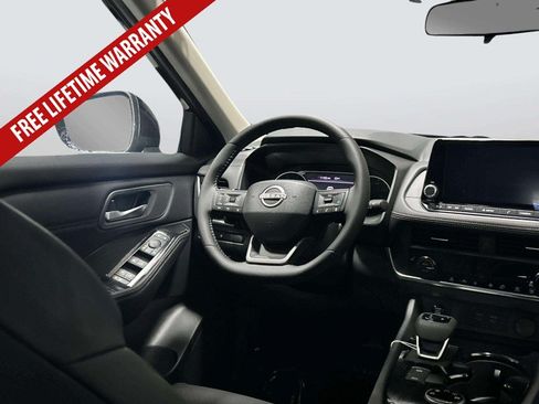 New 2026 Nissan Rogue SV w/ SV Premium Package AWD/4WD image 14