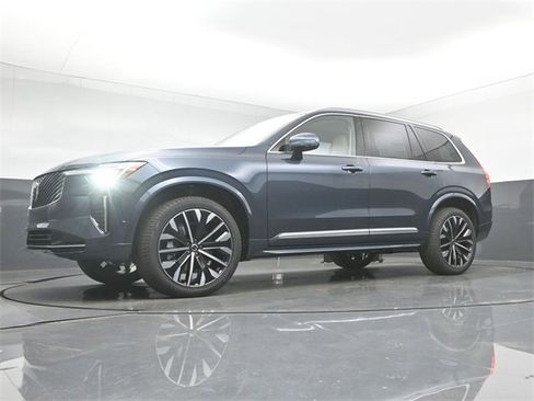 New 2026 Volvo XC90 B6 Ultra image 41