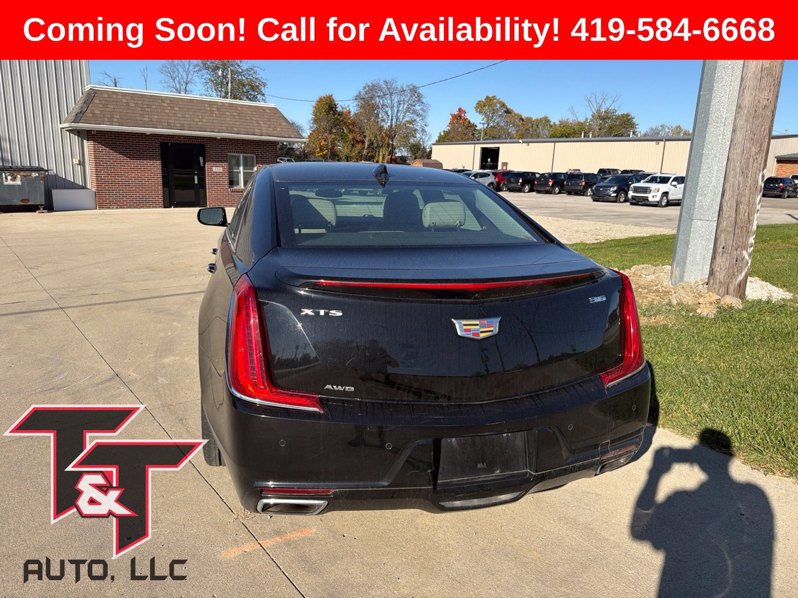 Used 2018 Cadillac XTS Luxury AWD/4WD image 3