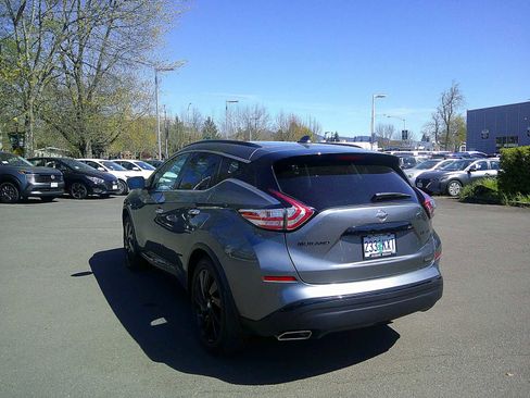 Used 2018 Nissan Murano SL w/ Midnight Edition Package image 3