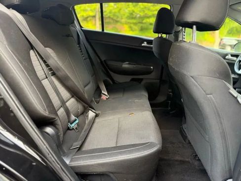 Used 2022 Kia Sportage LX w/ LX AWD Value Edition Package image 15