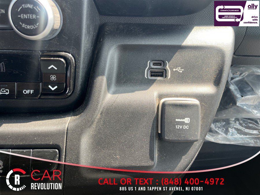 Used 2025 RAM ProMaster 2500 FWD image 15