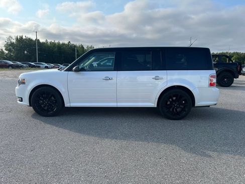 Used 2019 Ford Flex SEL w/ Equipment Group 202A AWD/4WD image 6