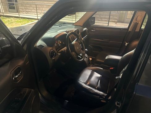 Used 2016 Jeep Patriot High Altitude image 9