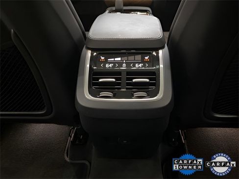 Used 2025 Volvo XC90 B6 Plus image 64