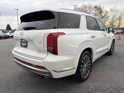 Used 2025 Hyundai Palisade Calligraphy image 7