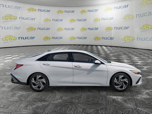 New 2026 Hyundai Elantra Limited image 7