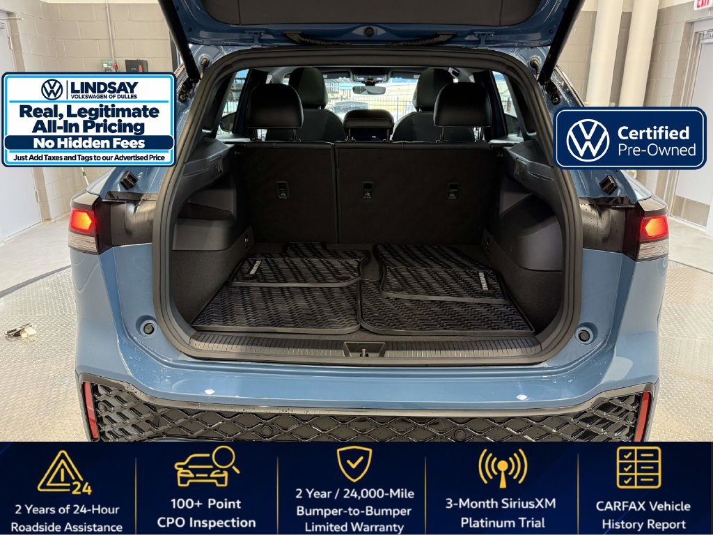 Used 2025 Volkswagen Tiguan SE R-Line AWD/4WD image 15