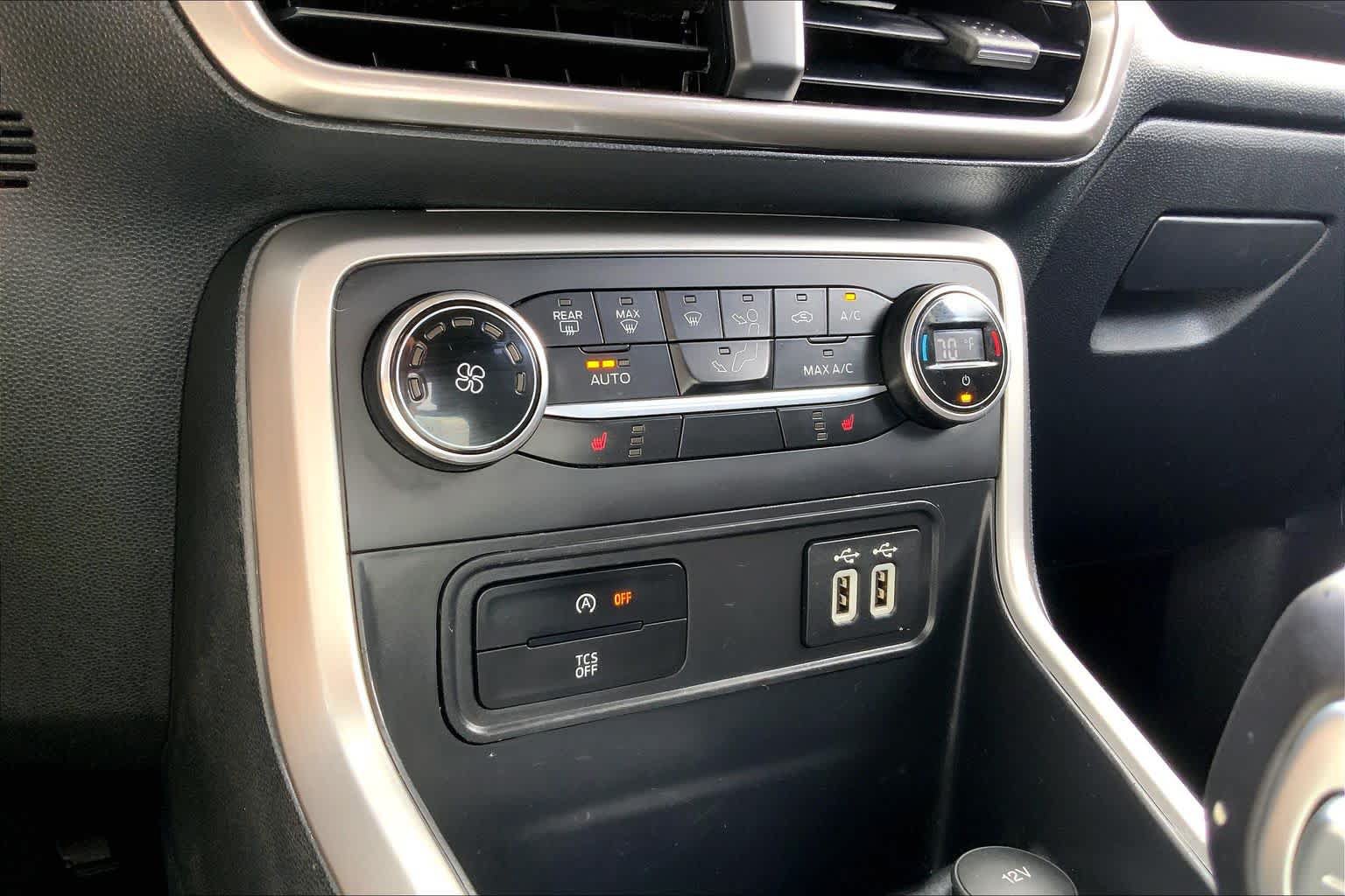Used 2018 Ford EcoSport SE FWD image 30