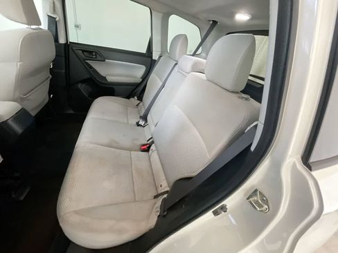 Used 2017 Subaru Forester 2.5i Premium image 22