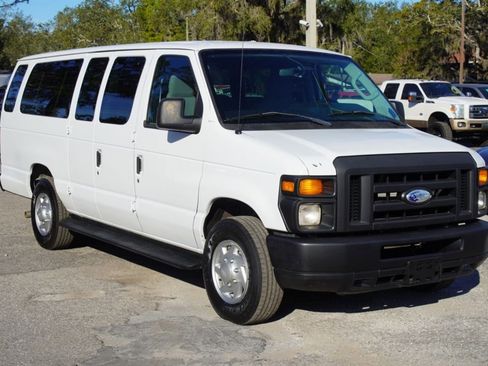 Used 2014 Ford E-350 and Econoline 350 XL w/ Interior Upgrade Package image 10