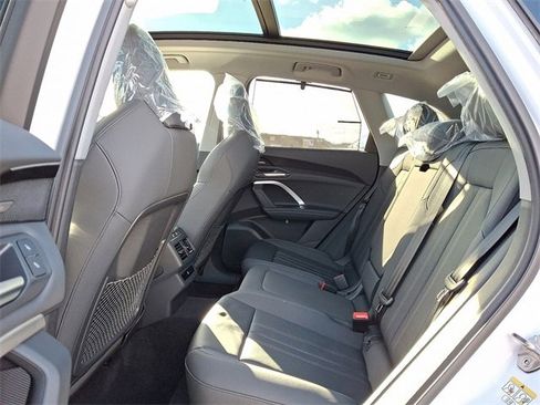 New 2025 Audi Q5 Premium Plus image 5