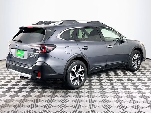 Used 2021 Subaru Outback Touring XT AWD/4WD image 8