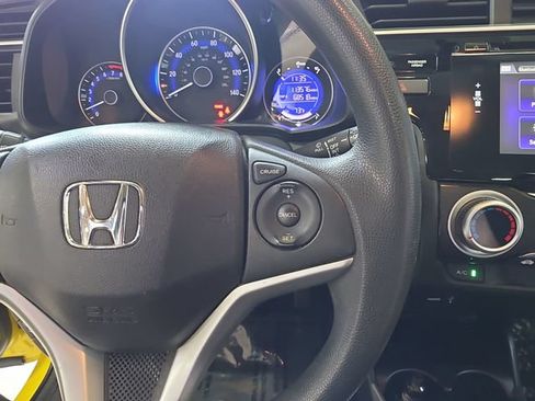 Used 2015 Honda Fit EX image 27