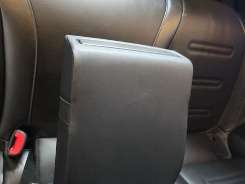 Used 2022 Mercedes-Benz EQS AMG 4MATIC w/ Exclusive Trim Package image 20