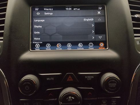 Used 2021 Jeep Grand Cherokee Laredo AWD/4WD image 25