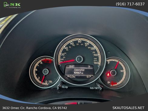 Used 2018 Volkswagen Beetle 2.0T S w/ Style & Comfort Package For S FWD image 18