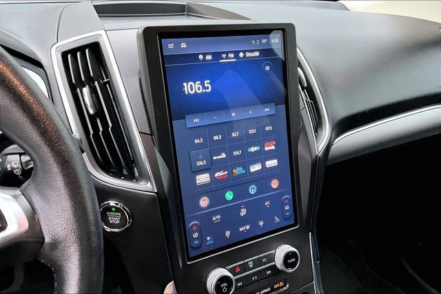 Used 2021 Ford Edge Titanium w/ Equipment Group 301A FWD image 23