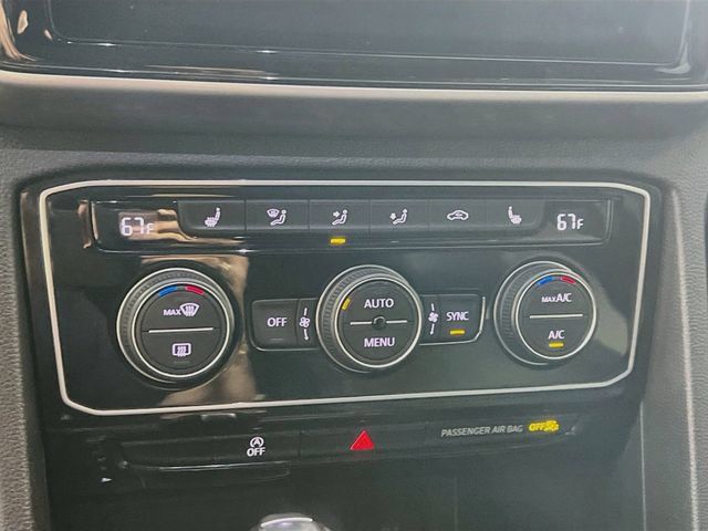Used 2020 Volkswagen Atlas Cross Sport SEL R-Line w/ Cross Sport MDO Package AWD/4WD image 23