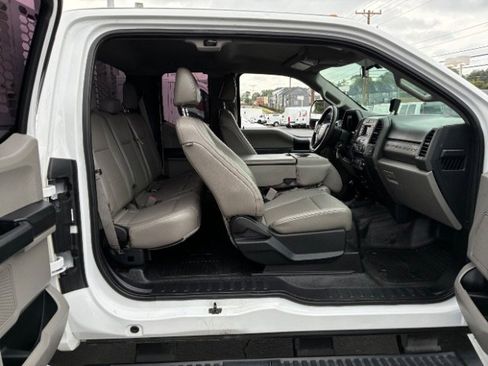 Used 2018 Ford F350 XL w/ Power Equipment Group image 8