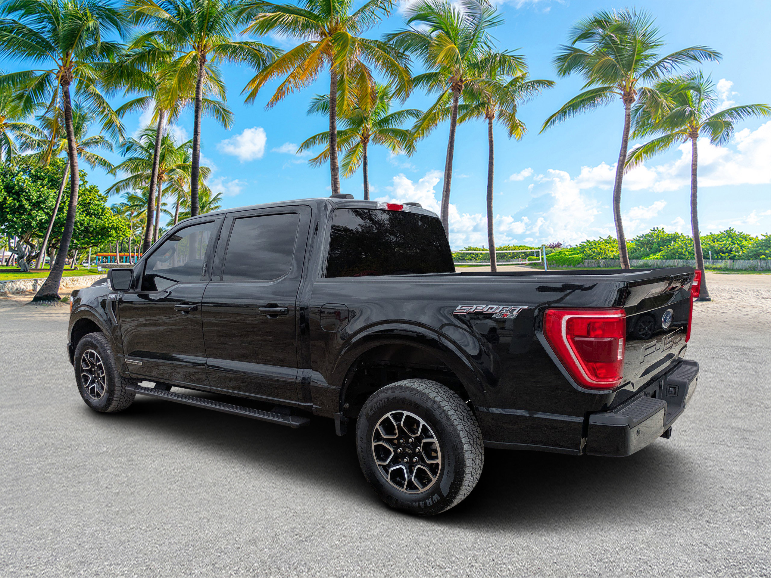 Used 2023 Ford F150 XLT w/ Equipment Group 302A High AWD/4WD image 7