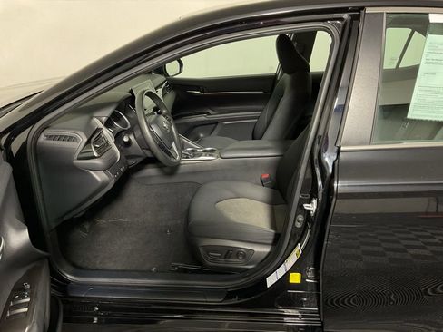 Used 2022 Toyota Camry LE AWD/4WD image 20