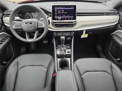 New 2026 Jeep Compass Limited AWD/4WD image 39