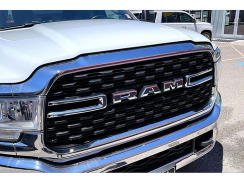 Used 2024 RAM 2500 Big Horn AWD/4WD image 31