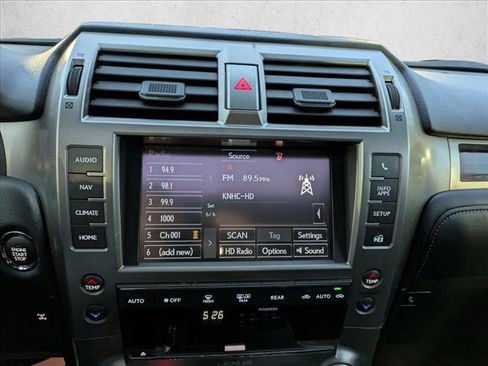 Used 2016 Lexus GX 460 image 13