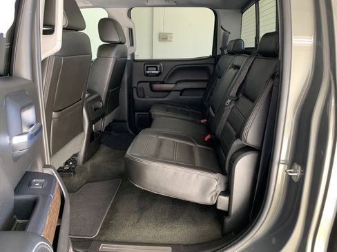 Used 2018 GMC Sierra 2500 Denali w/ Duramax Plus Package image 43