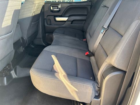 Used 2018 Chevrolet Silverado 1500 LT image 21