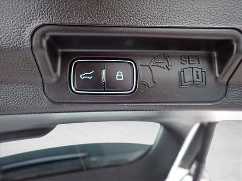 Used 2023 Ford Explorer ST w/ Equipment Group 401A AWD/4WD image 9