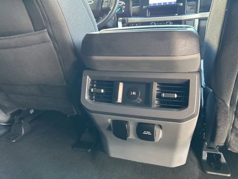 Used 2024 Ford F350 XLT image 30