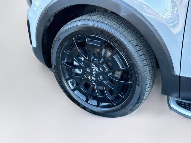Certified 2022 Kia Telluride EX w/ EX Premium Package AWD/4WD image 32