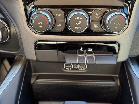 Certified 2022 RAM 1500 Big Horn image 20